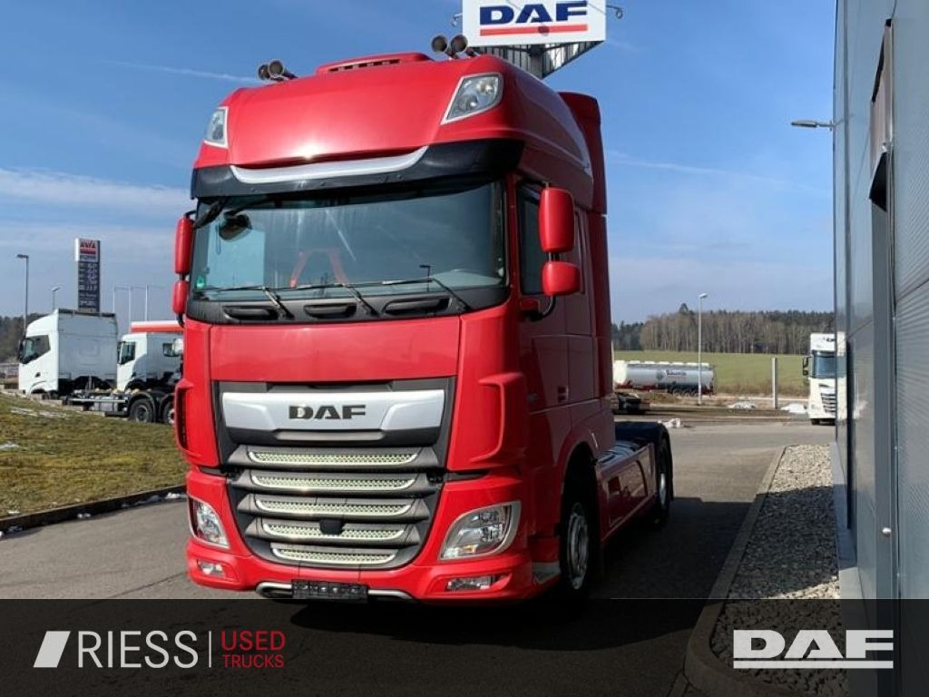 DAF XF 530FT SpurH - Cabeza tractora: foto 2 DAF XF 530FT SpurH - Cabeza tractora: foto 2
