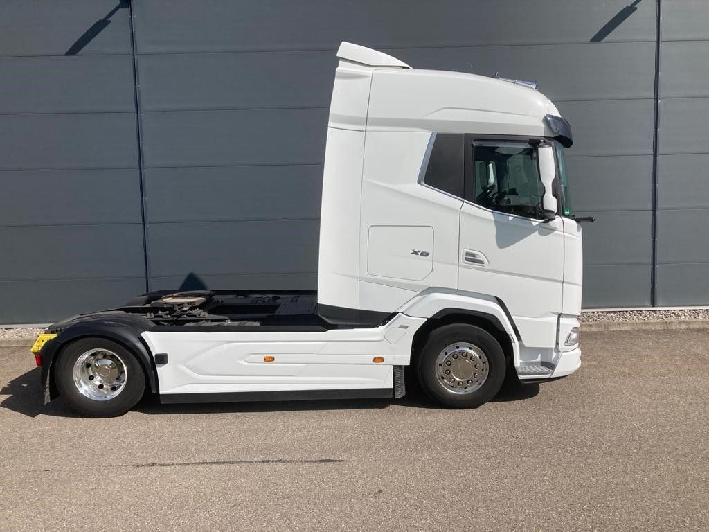 DAF XG 530 FT NGD Garantie bis 10.2025 DAF XG 530 FT NGD Alcoa Intarder Garantie bis 10.202 - Cabeza tractora: foto 3 DAF XG 530 FT NGD Garantie bis 10.2025 DAF XG 530 FT NGD Alcoa Intarder Garantie bis 10.202 - Cabeza tractora: foto 3