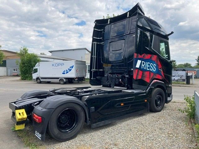 DAF XG 530 FT Vollluft Leder Kamera SpurH - Cabeza tractora: foto 4 DAF XG 530 FT Vollluft Leder Kamera SpurH - Cabeza tractora: foto 4