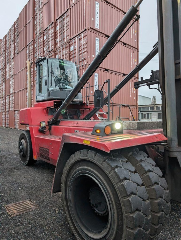 Kalmar DCG100-45ED7 - Carretilla para contenedores: foto 5 Kalmar DCG100-45ED7 - Carretilla para contenedores: foto 5