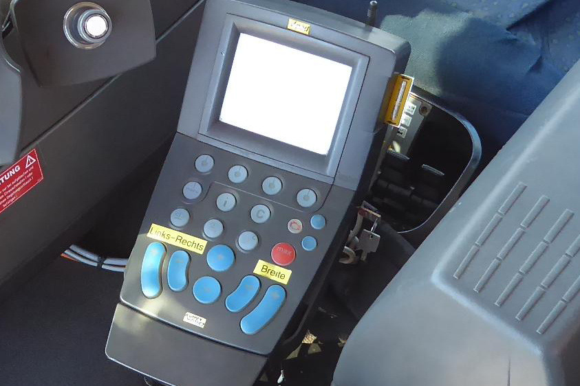 KÜPPER-WEISSER /GMEINER/BUCHER Feuchtsalzstreuer Salzstreuer Streuer - Camión multibasculante: foto 4 KÜPPER-WEISSER /GMEINER/BUCHER Feuchtsalzstreuer Salzstreuer Streuer - Camión multibasculante: foto 4