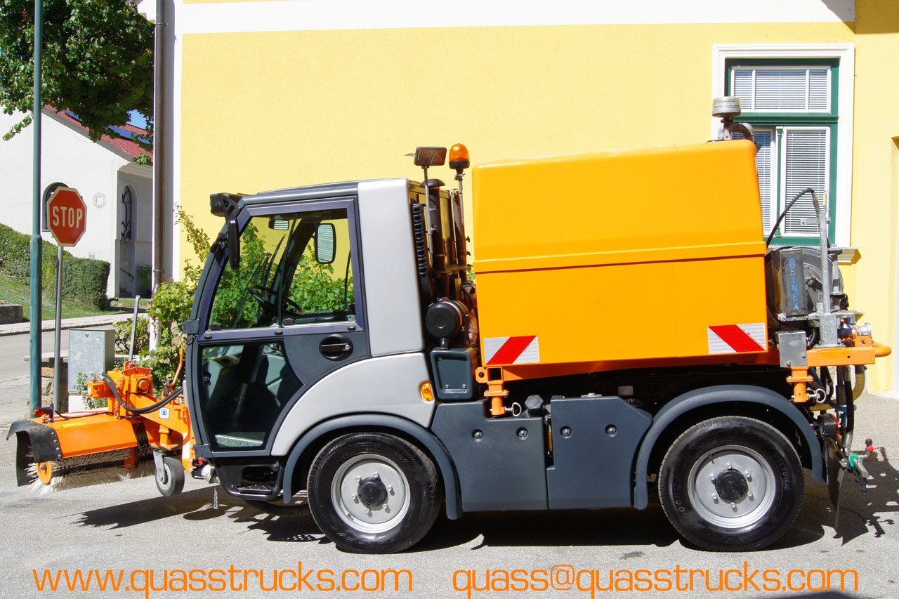 MULTICAR TREMO X56 Carrier CS/4x4/Euro 5/Besen/Wasserfass - Barredora vial: foto 2 MULTICAR TREMO X56 Carrier CS/4x4/Euro 5/Besen/Wasserfass - Barredora vial: foto 2