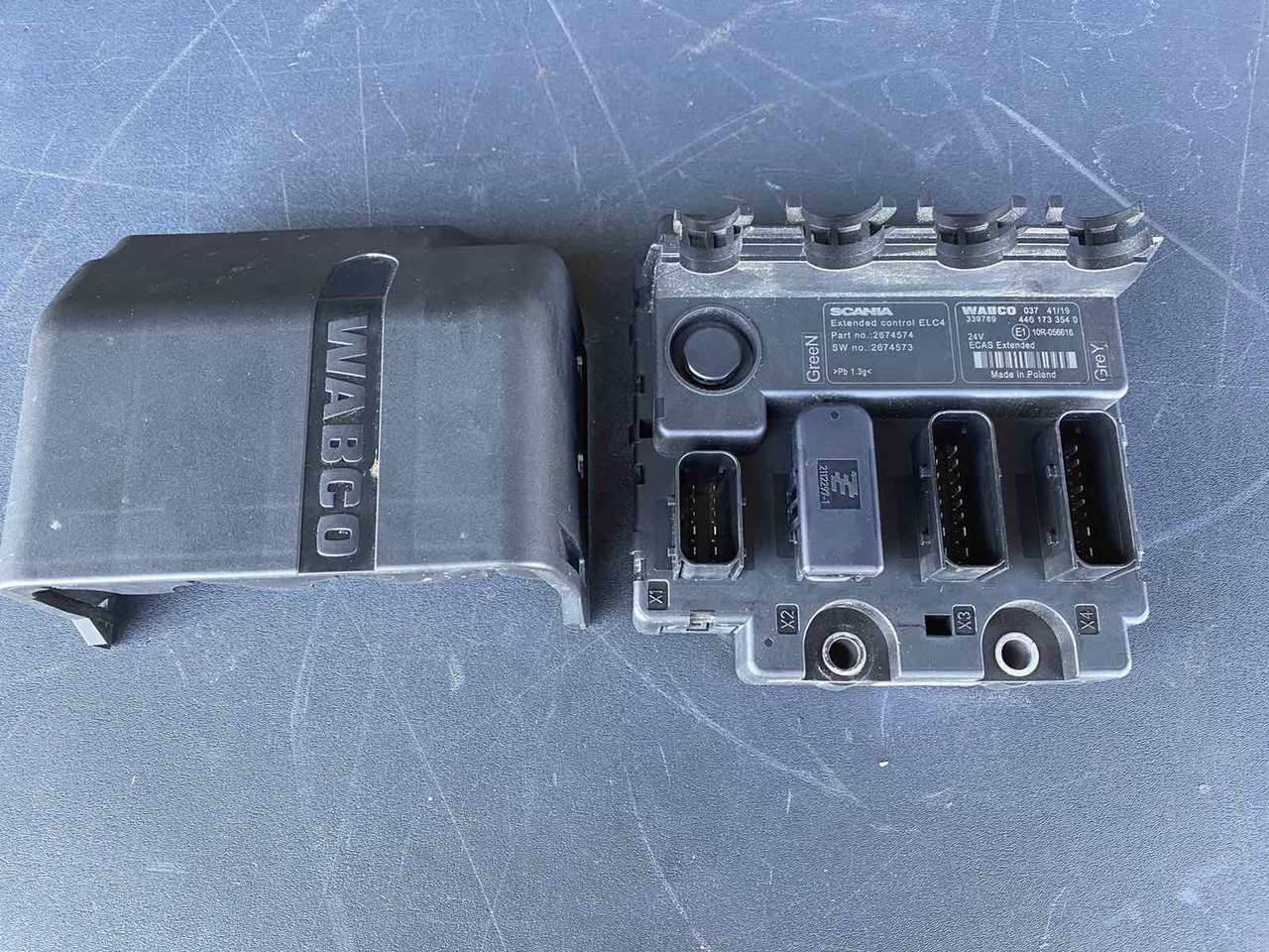 SCANIA ECU SMS ELC4 - 2674574 - Unidad de control para Camión: foto 1 SCANIA ECU SMS ELC4 - 2674574 - Unidad de control para Camión: foto 1