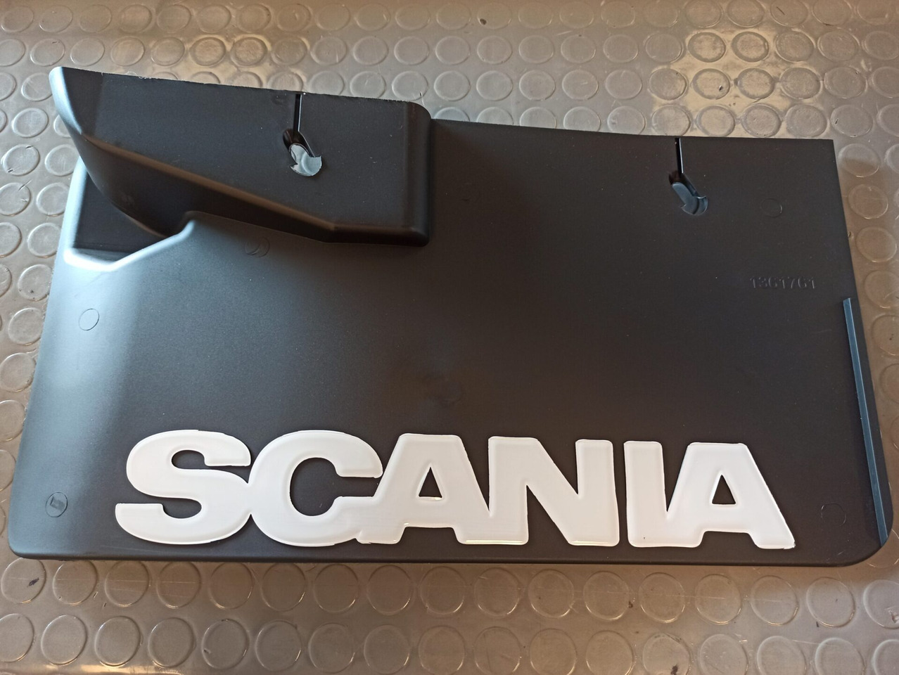 SCANIA MUDFLAP 144L - 1361761 - Guardabarros para Camión: foto 1 SCANIA MUDFLAP 144L - 1361761 - Guardabarros para Camión: foto 1