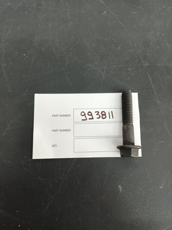 VOLVO PENTA SCREW - 993811 - Motor y piezas para Camión: foto 1 VOLVO PENTA SCREW - 993811 - Motor y piezas para Camión: foto 1