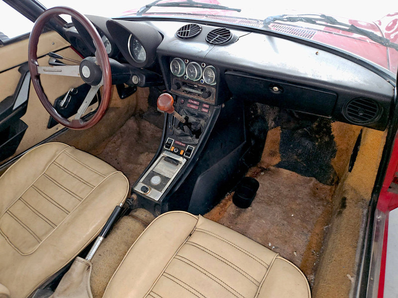 Coche Alfa Romeo Spider 2000: foto 11