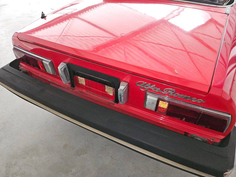 Coche Alfa Romeo Spider 2000: foto 6