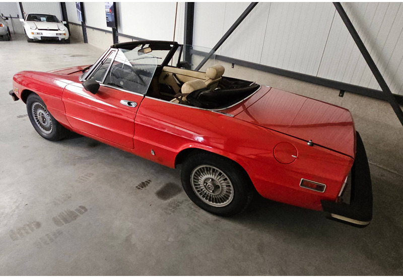Alfa Romeo Spider 2000 - Coche: foto 3 Alfa Romeo Spider 2000 - Coche: foto 3