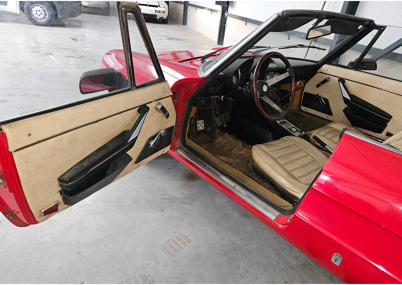 Coche Alfa Romeo Spider 2000: foto 14