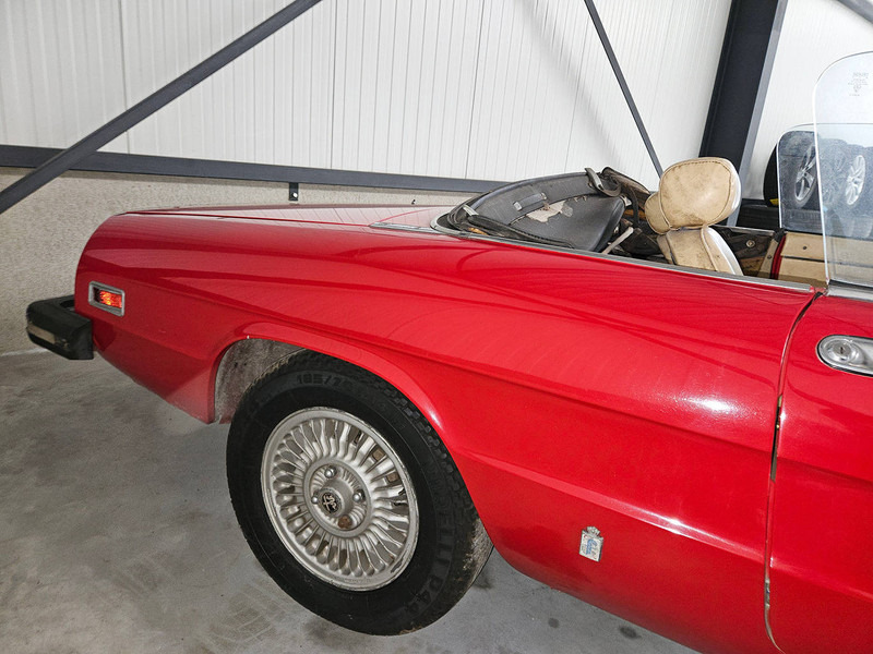 Coche Alfa Romeo Spider 2000: foto 9