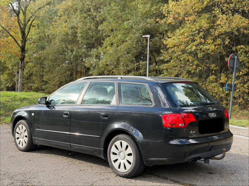 Audi A4 Avant 1.9 TDI - Sedan: foto 2 Audi A4 Avant 1.9 TDI - Sedan: foto 2