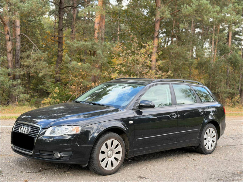 Audi A4 Avant 1.9 TDI - Sedan: foto 1 Audi A4 Avant 1.9 TDI - Sedan: foto 1