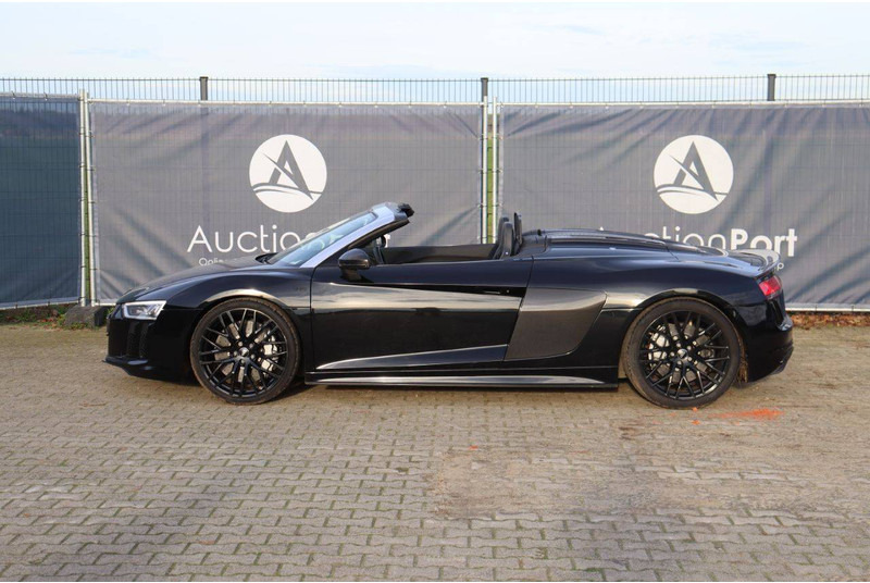 Audi R8 - Coche: foto 2 Audi R8 - Coche: foto 2