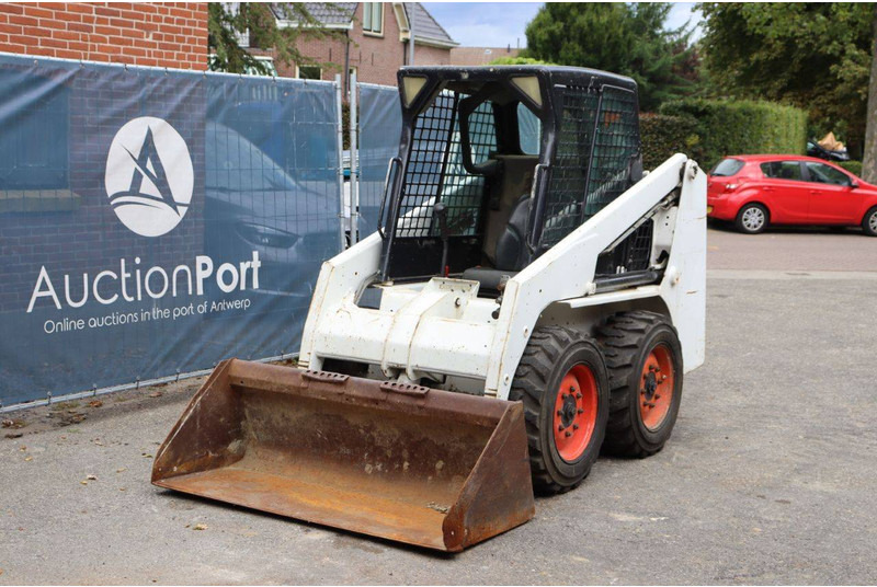 Cargadora de ruedas Bobcat S130: foto 9 Cargadora de ruedas Bobcat S130: foto 9