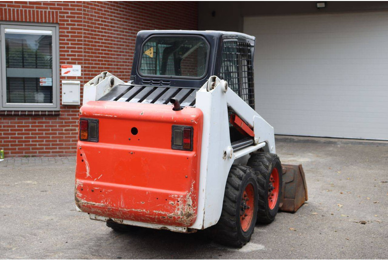 Cargadora de ruedas Bobcat S130: foto 6 Cargadora de ruedas Bobcat S130: foto 6