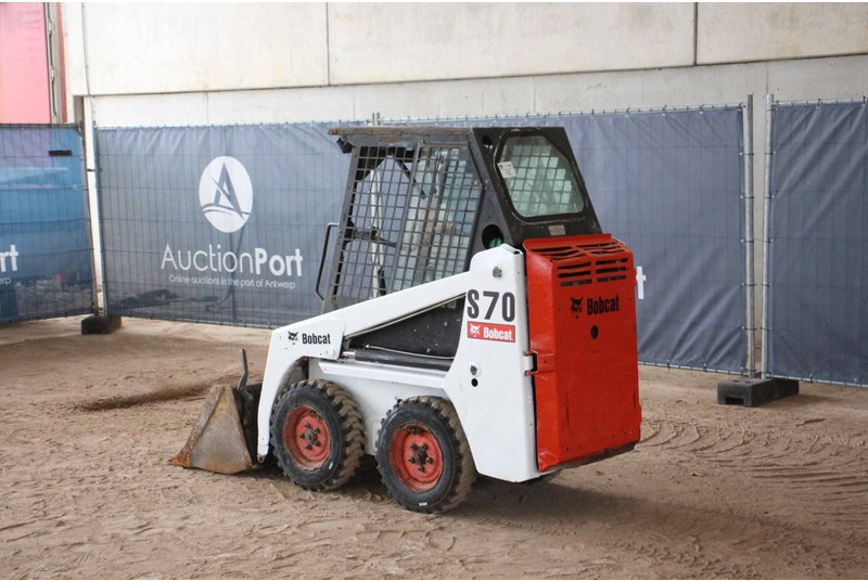 Bobcat S70 - Cargadora de ruedas: foto 3 Bobcat S70 - Cargadora de ruedas: foto 3