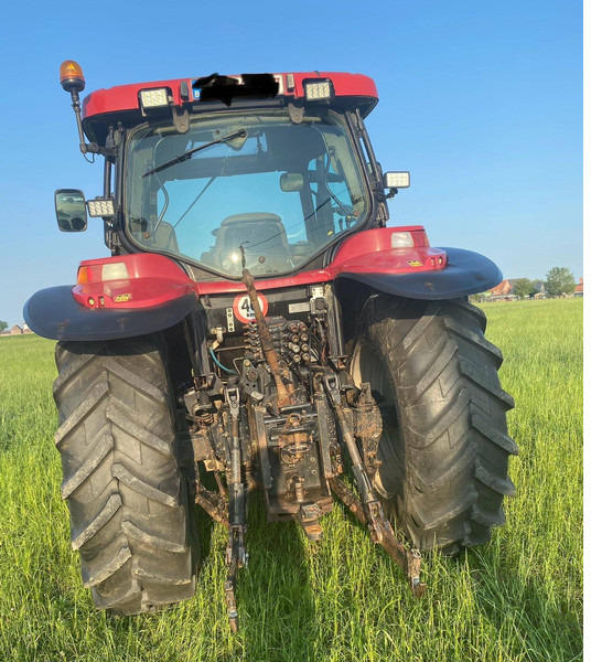 Case IH MXU125 - Tractor: foto 2 Case IH MXU125 - Tractor: foto 2