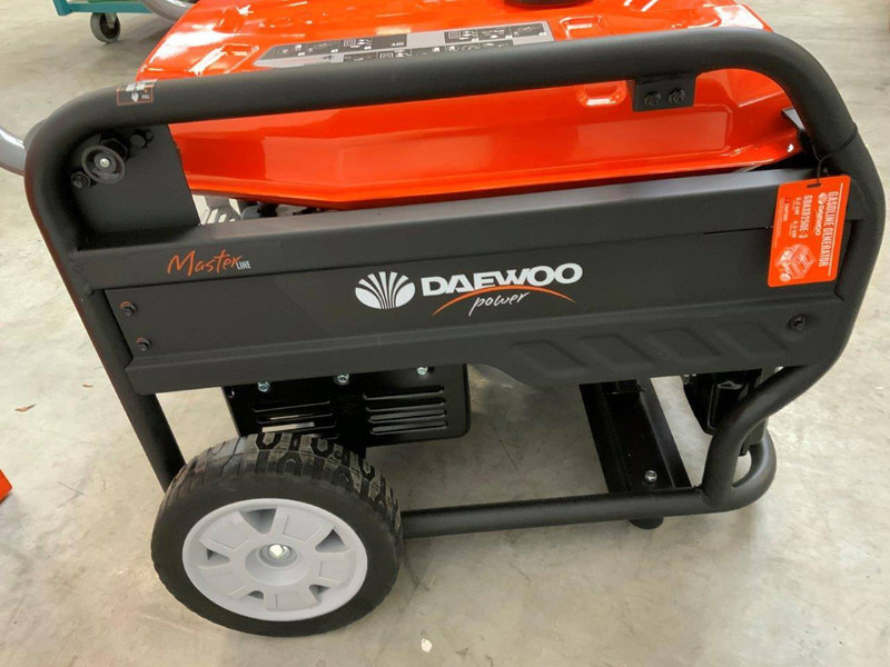 Daewoo GDAX9250E-3 - Generador industriale: foto 4 Daewoo GDAX9250E-3 - Generador industriale: foto 4
