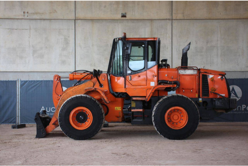 Doosan DL250 - Cargadora de ruedas: foto 2 Doosan DL250 - Cargadora de ruedas: foto 2
