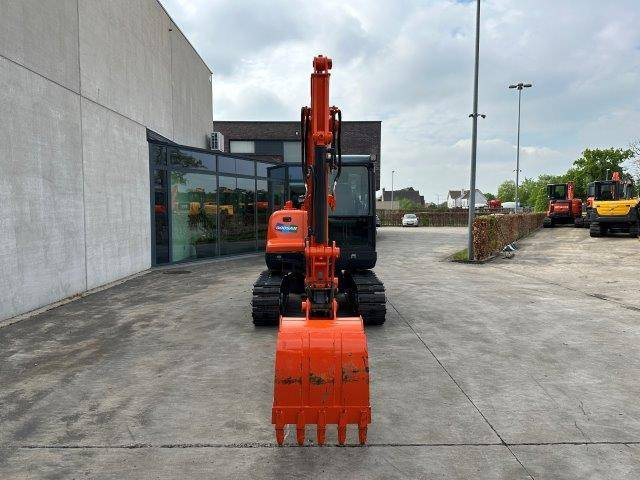 Doosan DX55-9C - Excavadora de cadenas: foto 2 Doosan DX55-9C - Excavadora de cadenas: foto 2