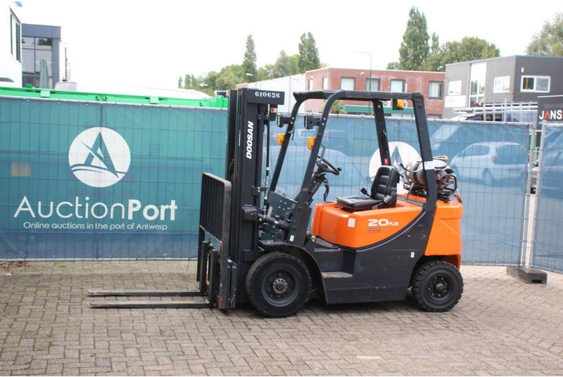 Doosan G20GP - Carretilla elevadora de gas: foto 1 Doosan G20GP - Carretilla elevadora de gas: foto 1