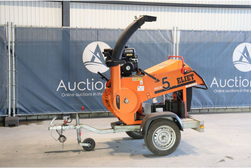 Eliet Prof 5B Trailer - Trituradora de madera: foto 1 Eliet Prof 5B Trailer - Trituradora de madera: foto 1