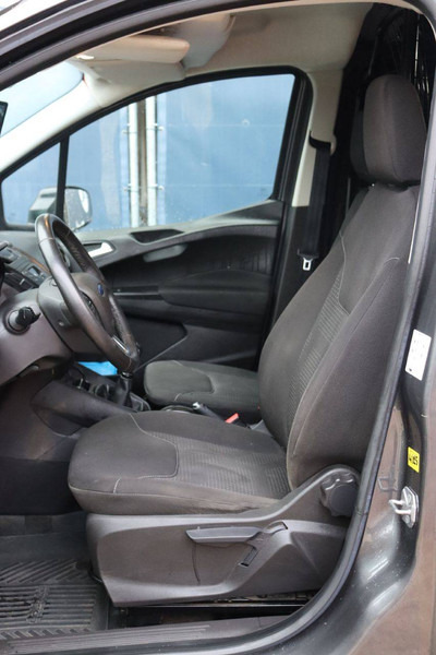 Furgón Ford Transit Courier: foto 18 Furgón Ford Transit Courier: foto 18