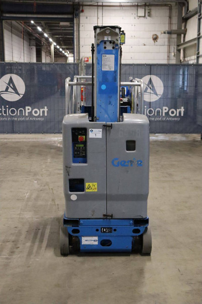 Genie GR-20 - Plataforma de mástil vertical: foto 5 Genie GR-20 - Plataforma de mástil vertical: foto 5