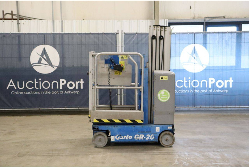 Genie Genie GR-20 - Plataforma de mástil vertical: foto 2 Genie Genie GR-20 - Plataforma de mástil vertical: foto 2