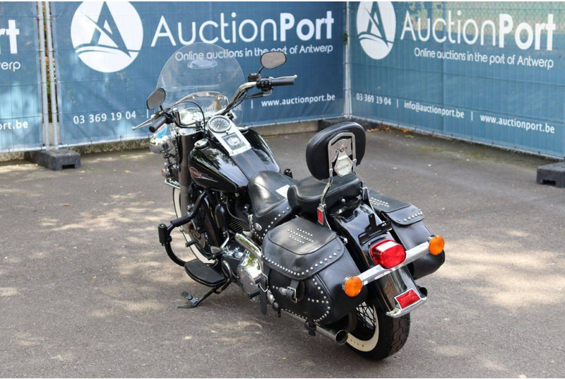 Harley-Davidson Heritage Softail Classic - Motocicleta: foto 4 Harley-Davidson Heritage Softail Classic - Motocicleta: foto 4