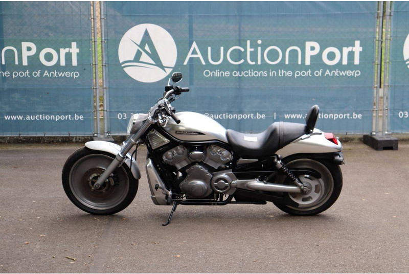 Harley-Davidson V-Rod VRSC - Motocicleta: foto 2 Harley-Davidson V-Rod VRSC - Motocicleta: foto 2