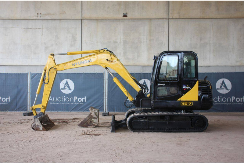 Hyundai R60-7 - Excavadora de cadenas: foto 2 Hyundai R60-7 - Excavadora de cadenas: foto 2