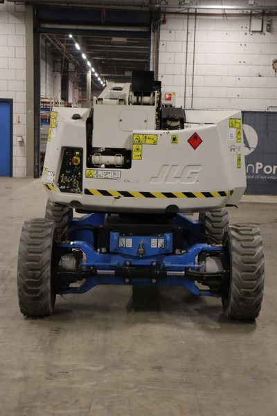 JLG H340AJ 4 WD - Plataforma articulada: foto 5 JLG H340AJ 4 WD - Plataforma articulada: foto 5