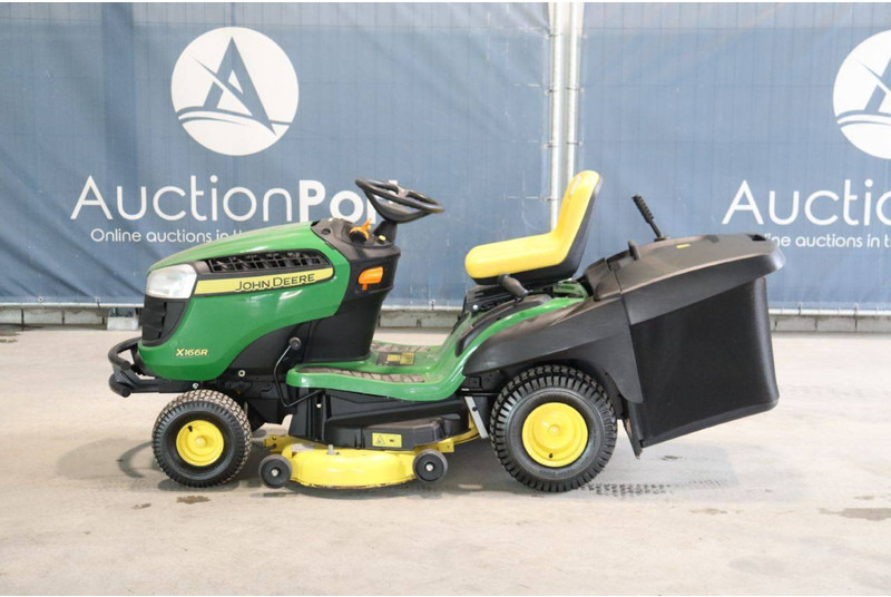 John Deere X166R - Cortacésped: foto 2 John Deere X166R - Cortacésped: foto 2