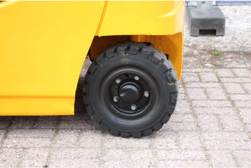 Carretilla elevadora eléctrica Jungheinrich EFG 316: foto 16 Carretilla elevadora eléctrica Jungheinrich EFG 316: foto 16