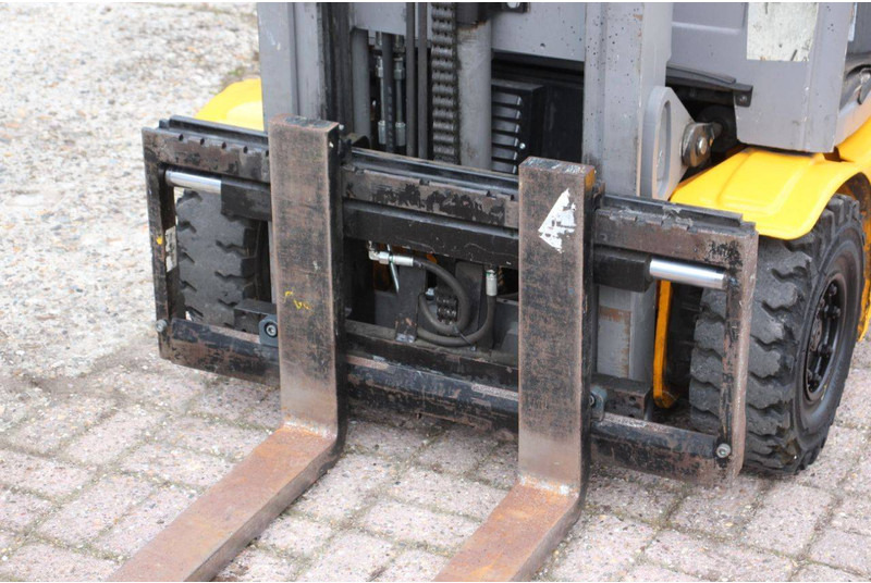 Carretilla elevadora eléctrica Jungheinrich EFG 316: foto 11 Carretilla elevadora eléctrica Jungheinrich EFG 316: foto 11