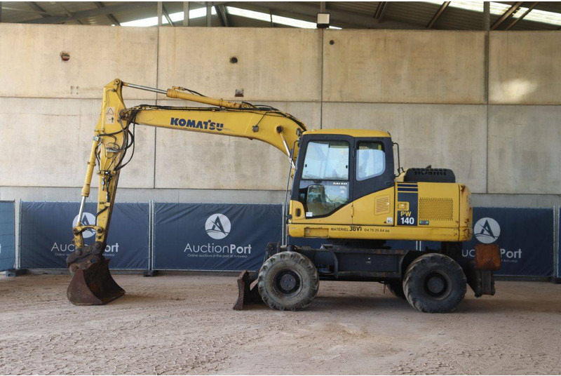 Komatsu PW140-7 - Excavadora de ruedas: foto 2 Komatsu PW140-7 - Excavadora de ruedas: foto 2
