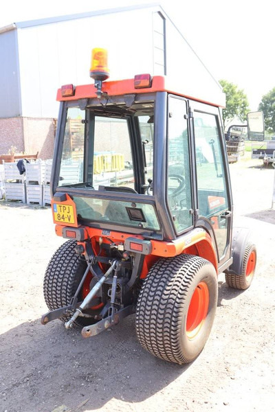 Kubota B2100HD - Tractor: foto 5 Kubota B2100HD - Tractor: foto 5