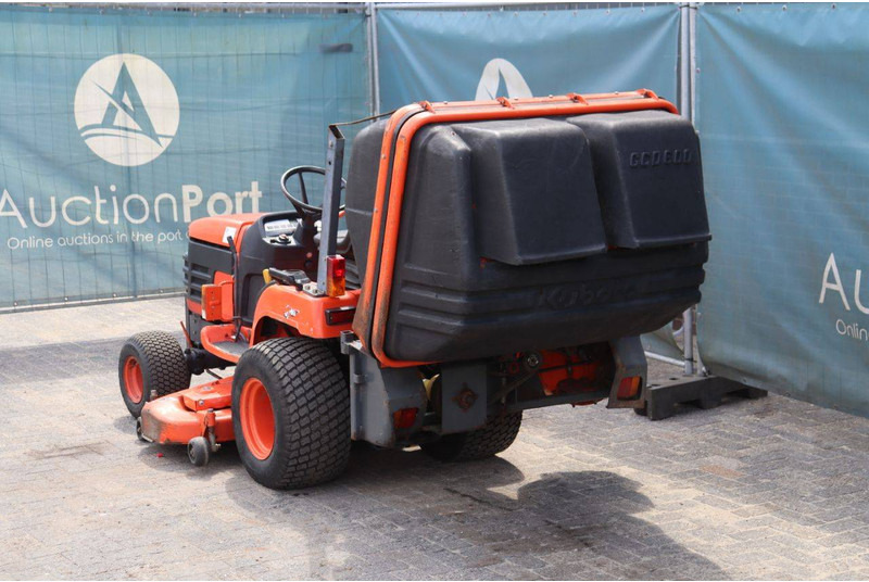 Kubota BX2200D - Cortacésped: foto 4 Kubota BX2200D - Cortacésped: foto 4