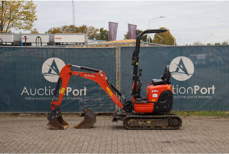 Kubota U10-3 - Miniexcavadora: foto 2 Kubota U10-3 - Miniexcavadora: foto 2