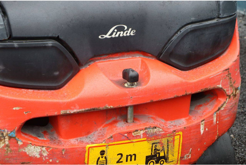 Carretilla elevadora eléctrica Linde E30L-01: foto 19 Carretilla elevadora eléctrica Linde E30L-01: foto 19