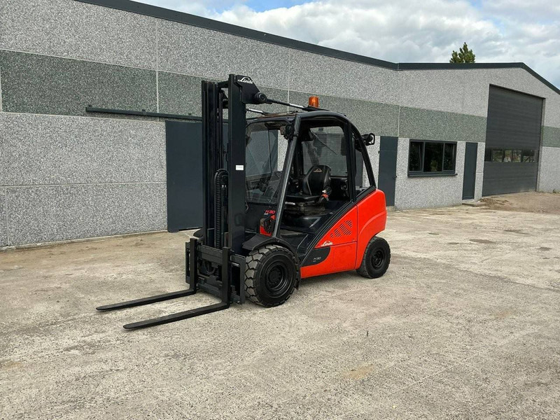 Linde H30D-02 - Carretilla elevadora diésel: foto 1 Linde H30D-02 - Carretilla elevadora diésel: foto 1