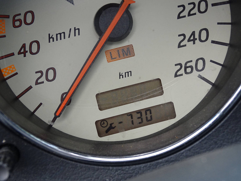 Sedan Mercedes-Benz SLK SLK200: foto 19