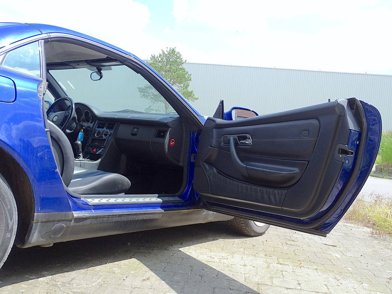 Sedan Mercedes-Benz SLK SLK200: foto 9