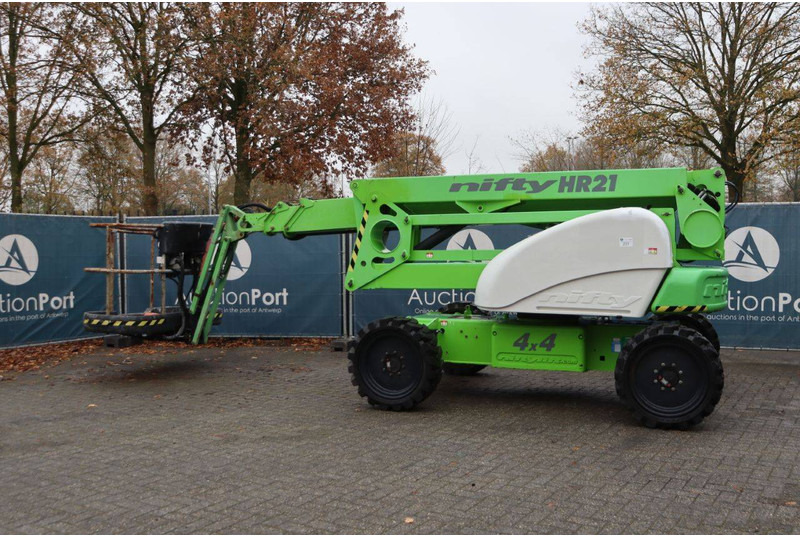 Niftylift HR21 D 4x4 - Plataforma articulada: foto 3 Niftylift HR21 D 4x4 - Plataforma articulada: foto 3