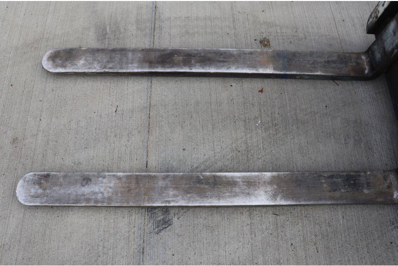 Carretilla elevadora eléctrica Nissan P1B2: foto 11