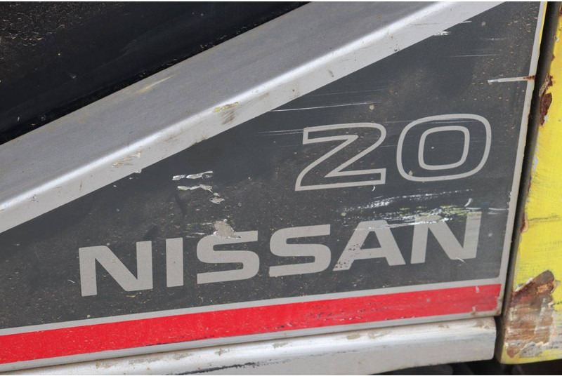 Carretilla elevadora eléctrica Nissan P1B2: foto 16