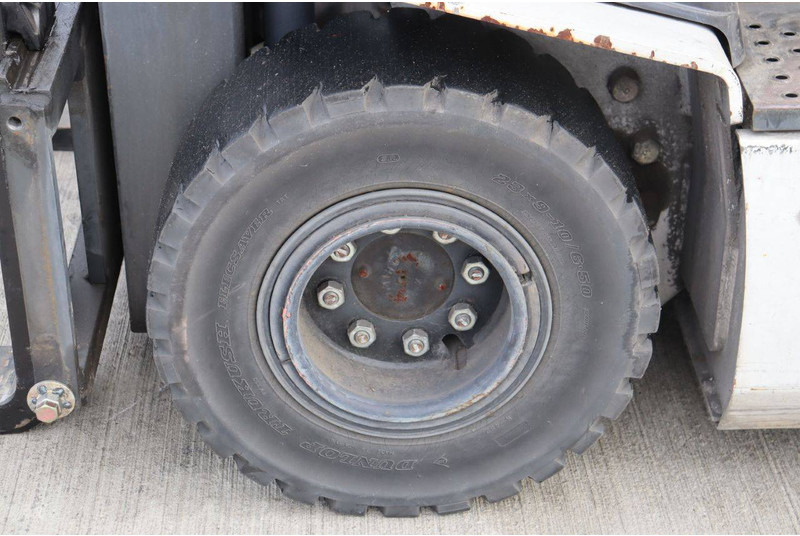 Carretilla elevadora eléctrica Nissan T1B2: foto 14