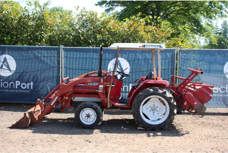 Shibaura P19F - Tractor: foto 2 Shibaura P19F - Tractor: foto 2