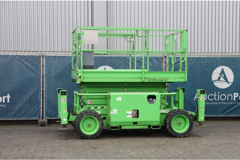 Skyjack S118D - Plataforma de tijeras: foto 1 Skyjack S118D - Plataforma de tijeras: foto 1